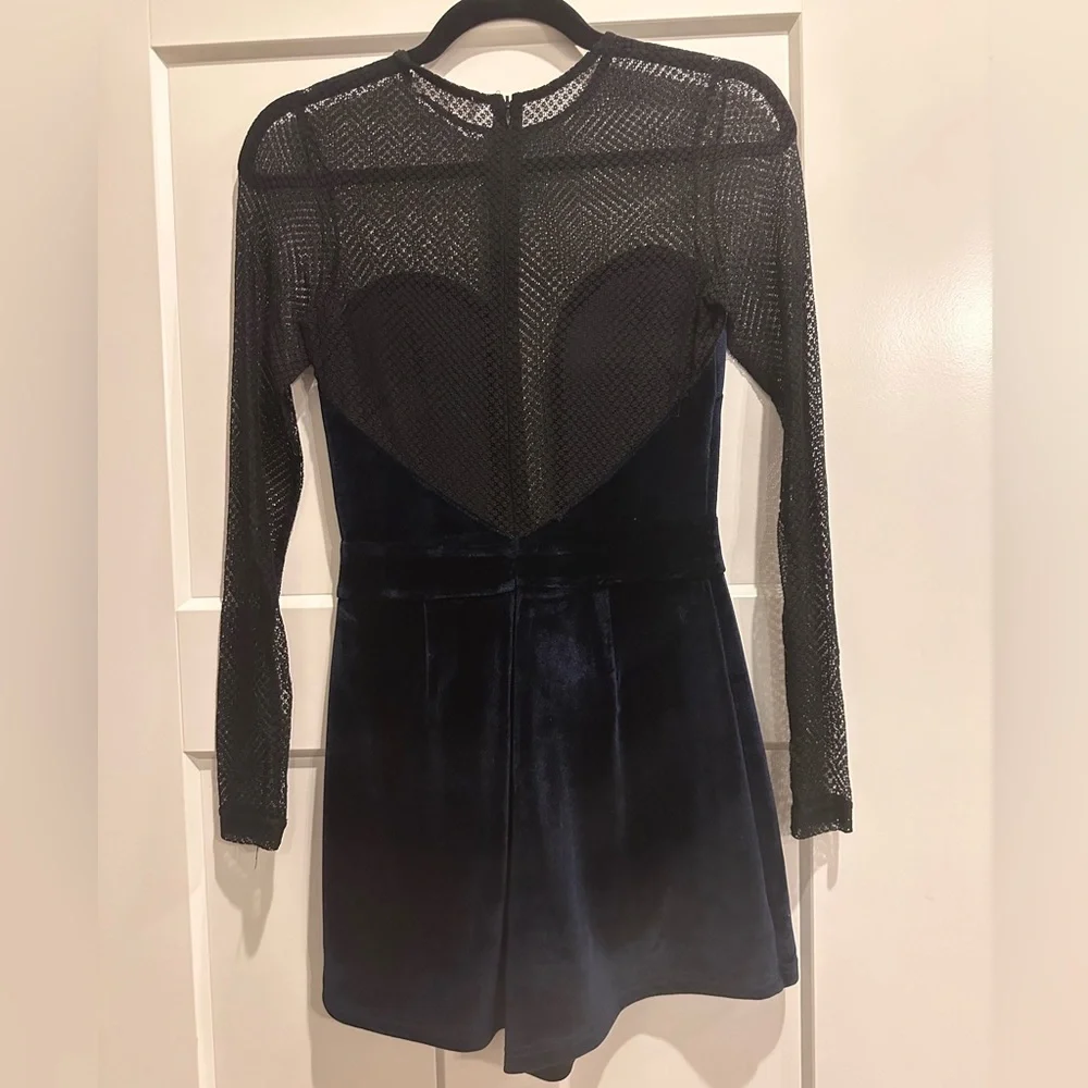 WYDLR Lace & Velvet Combination Romper - Picture 5 of 7